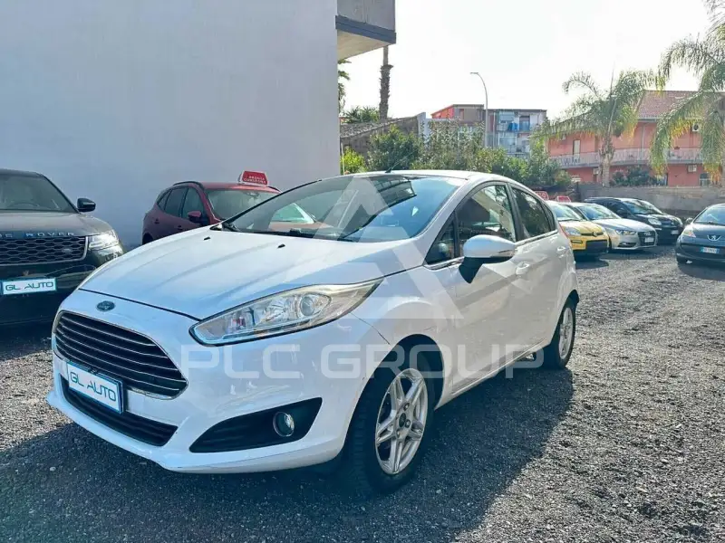 2013 Ford FIESTA