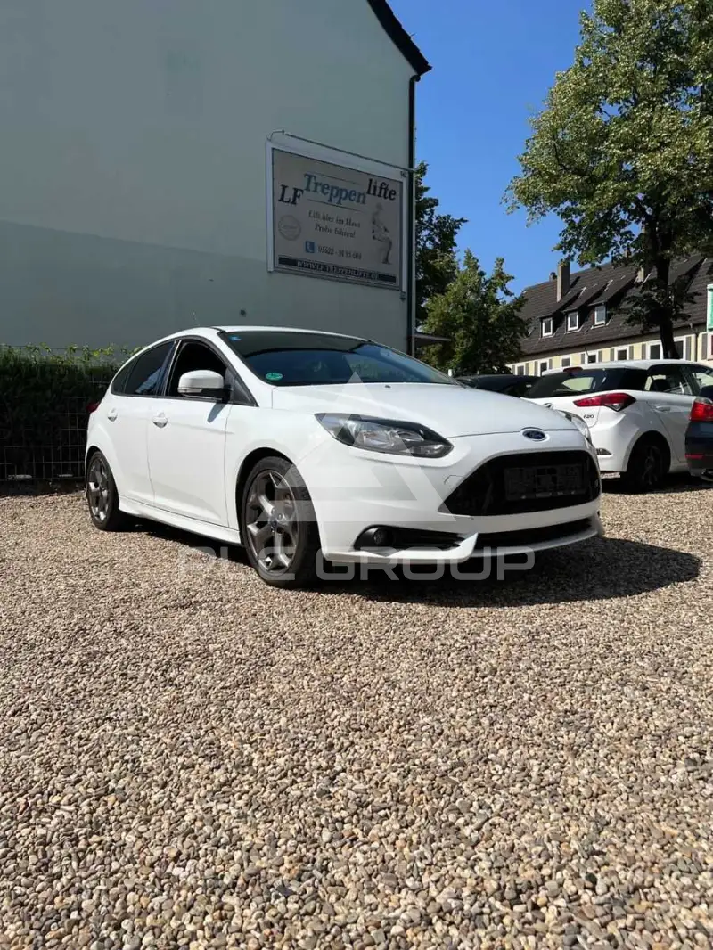2013 Ford FOCUS