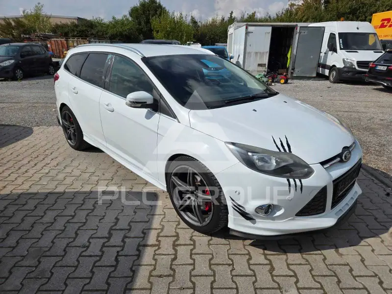 2013 Ford FOCUS
