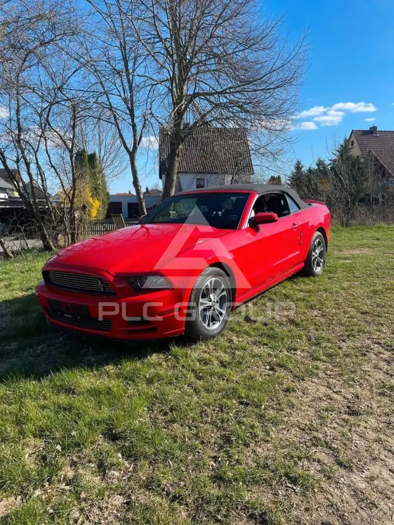 2013 Ford MUSTANG