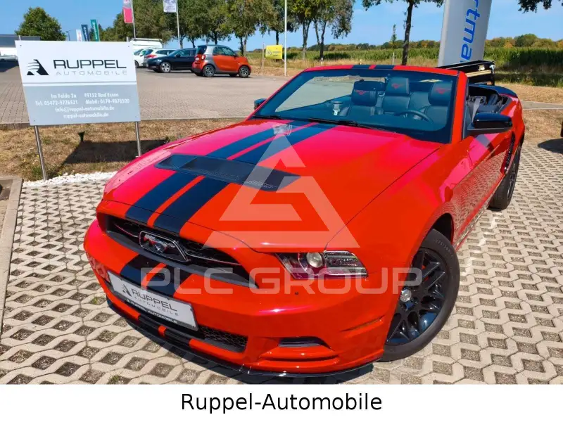 2013 Ford MUSTANG