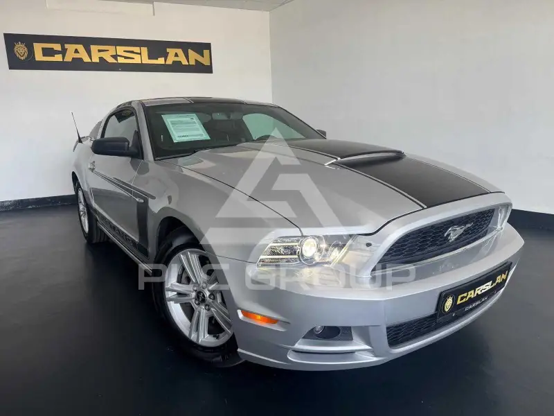 2013 Ford MUSTANG