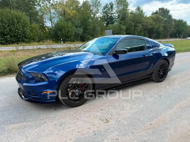 2013 Ford MUSTANG