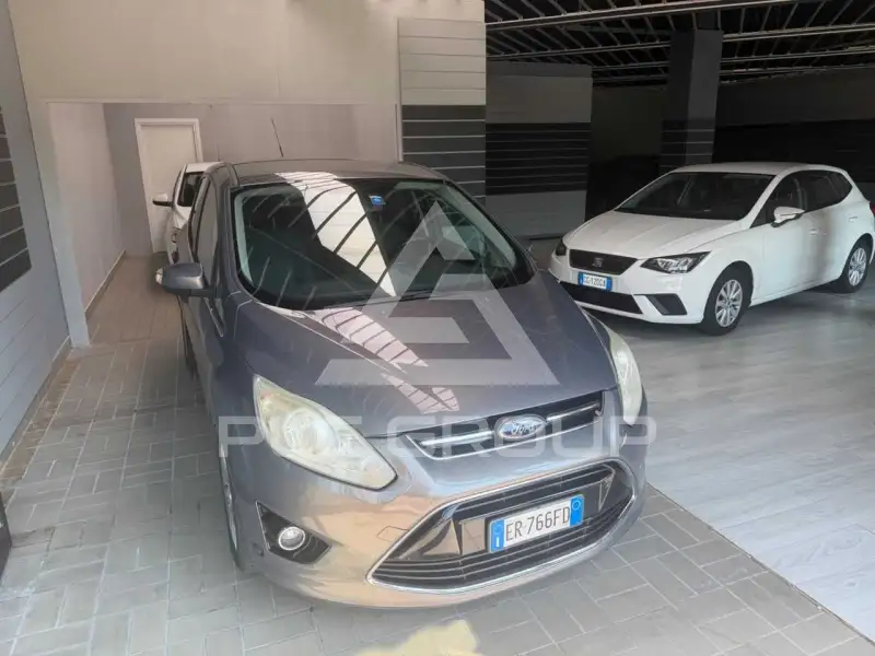 2013 Ford C-MAX