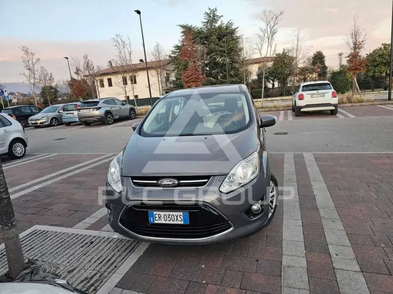 2013 Ford C-MAX