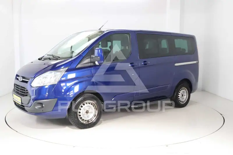 2013 Ford Tourneo