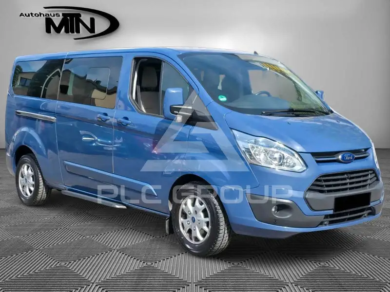 2013 Ford Tourneo