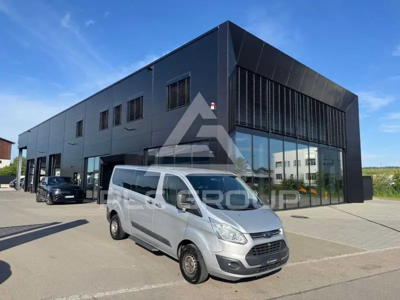 2013 Ford Tourneo