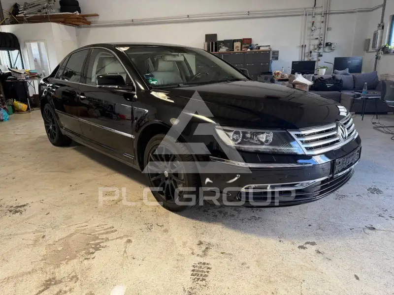 2013 Volkswagen PHAETON