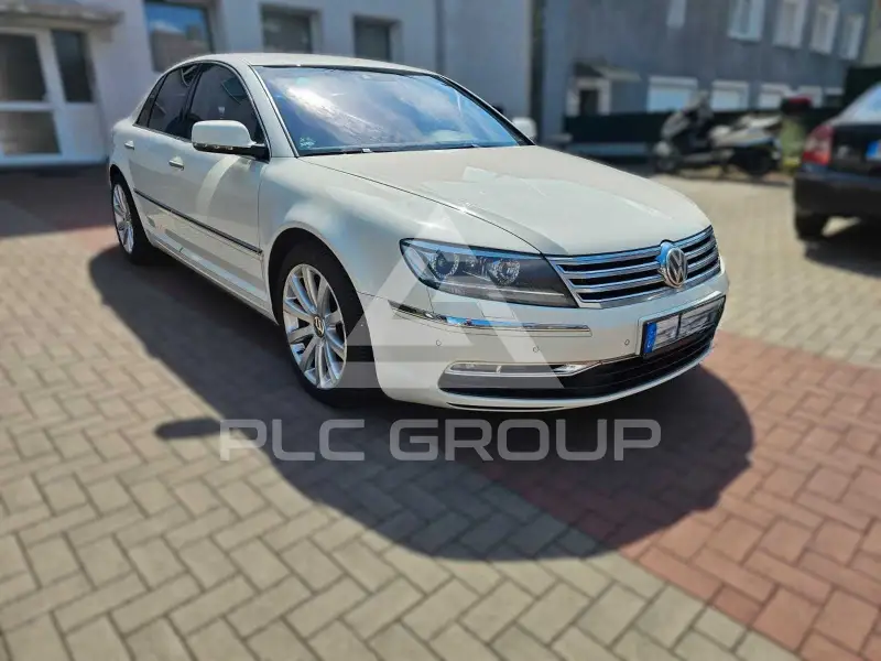2013 Volkswagen PHAETON