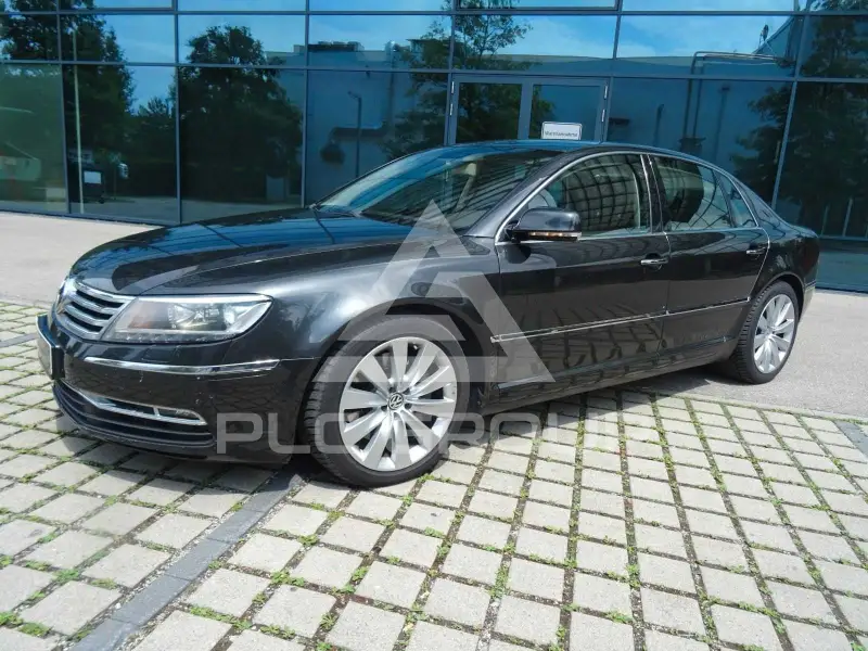 2013 Volkswagen PHAETON