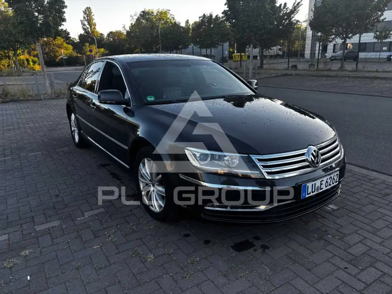 2013 Volkswagen PHAETON