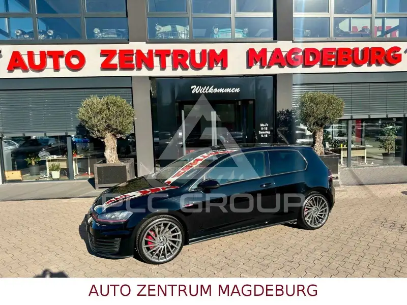2013 Volkswagen GOLF