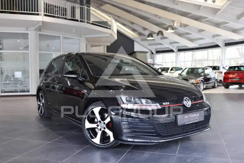 2013 Volkswagen GOLF