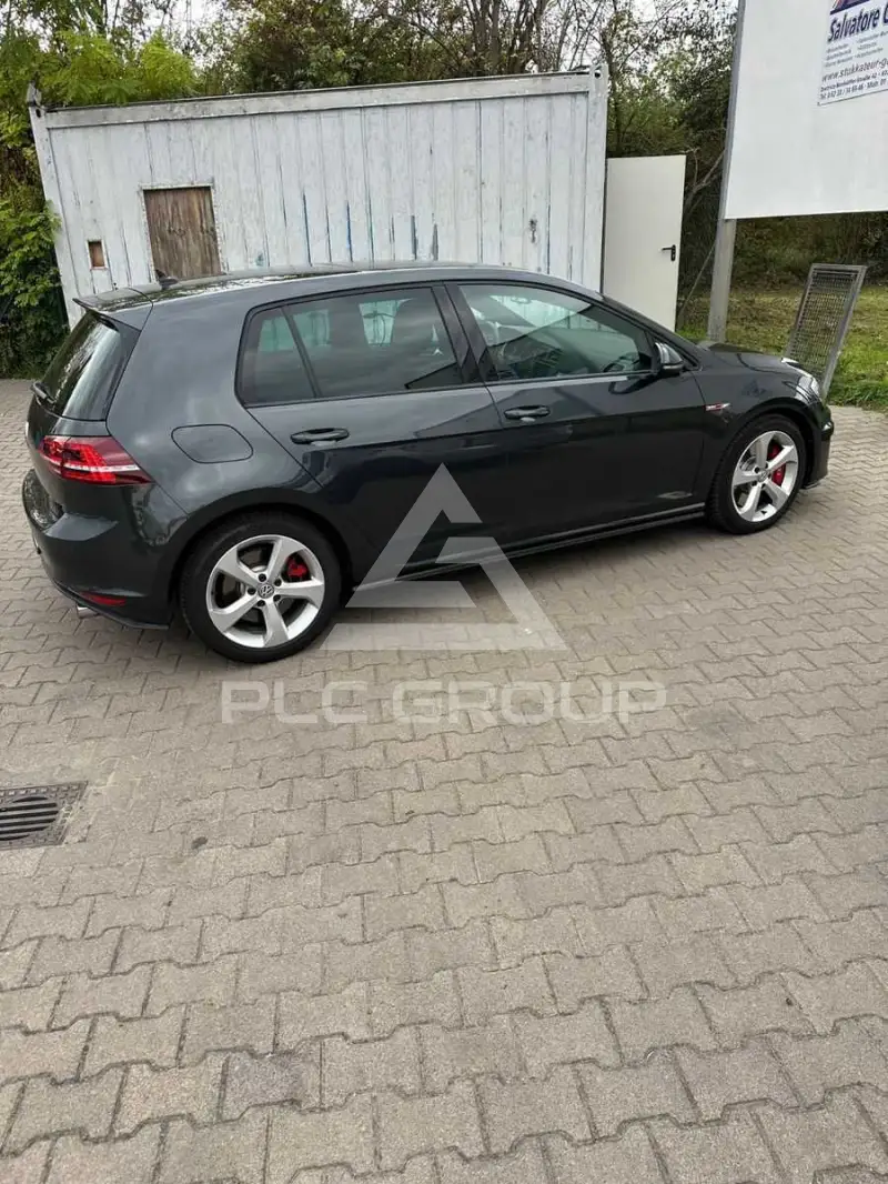 2013 Volkswagen GOLF