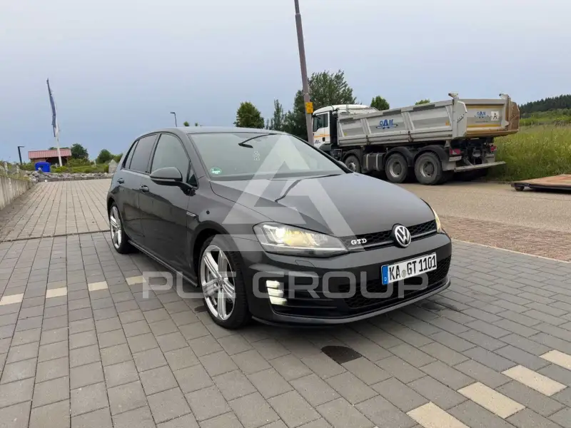 2013 Volkswagen GOLF