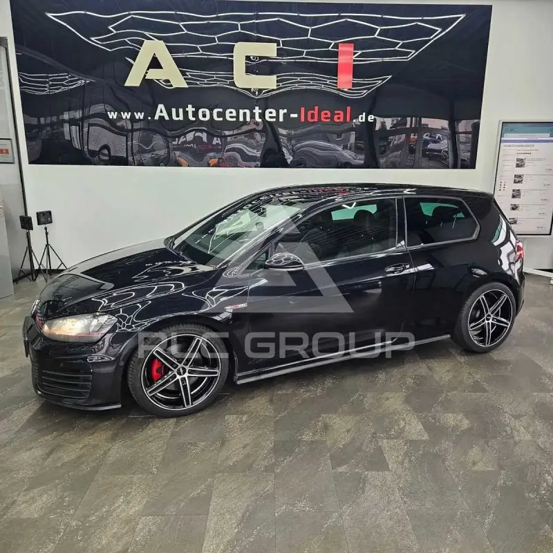 2013 Volkswagen GOLF