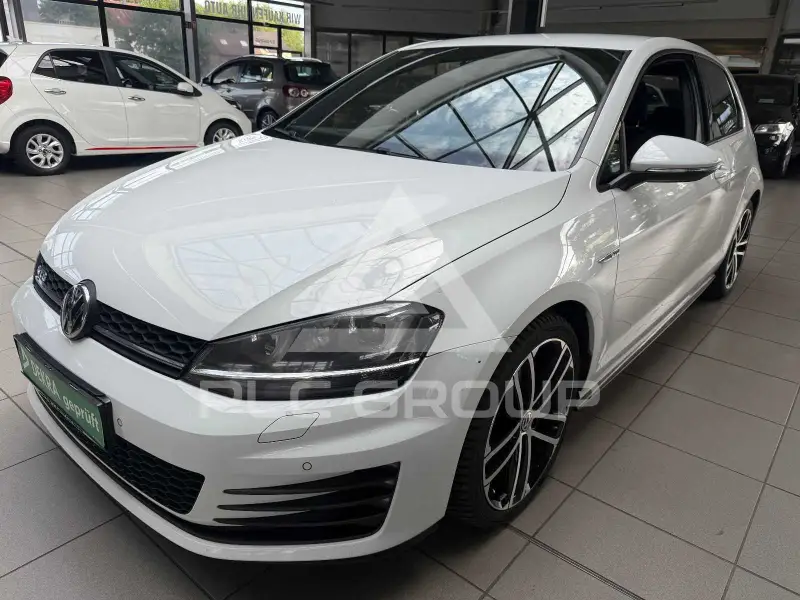 2013 Volkswagen GOLF