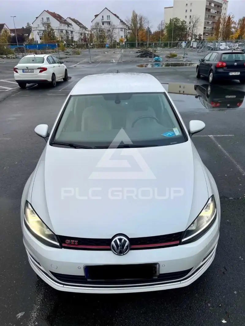 2013 Volkswagen GOLF