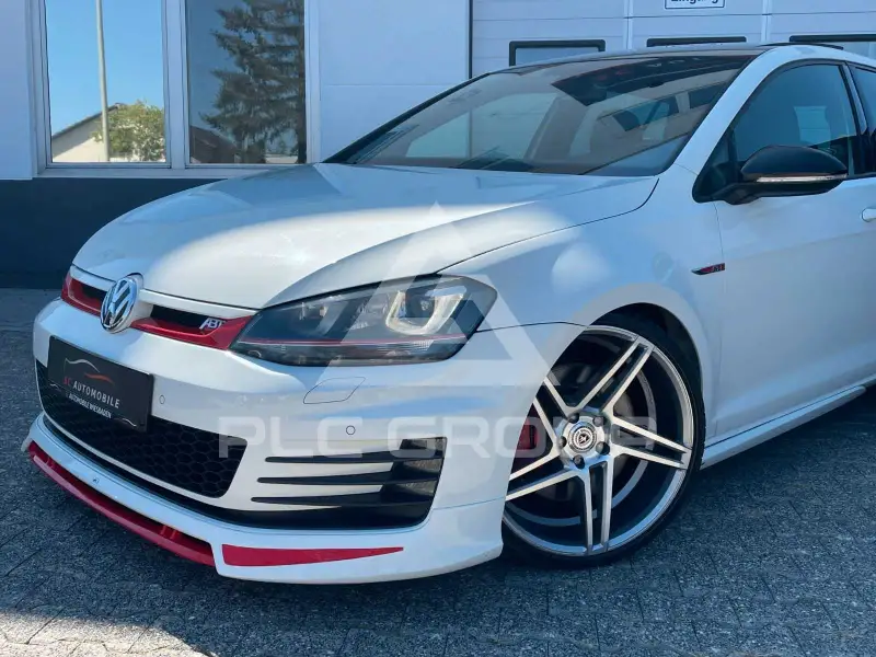 2013 Volkswagen GOLF