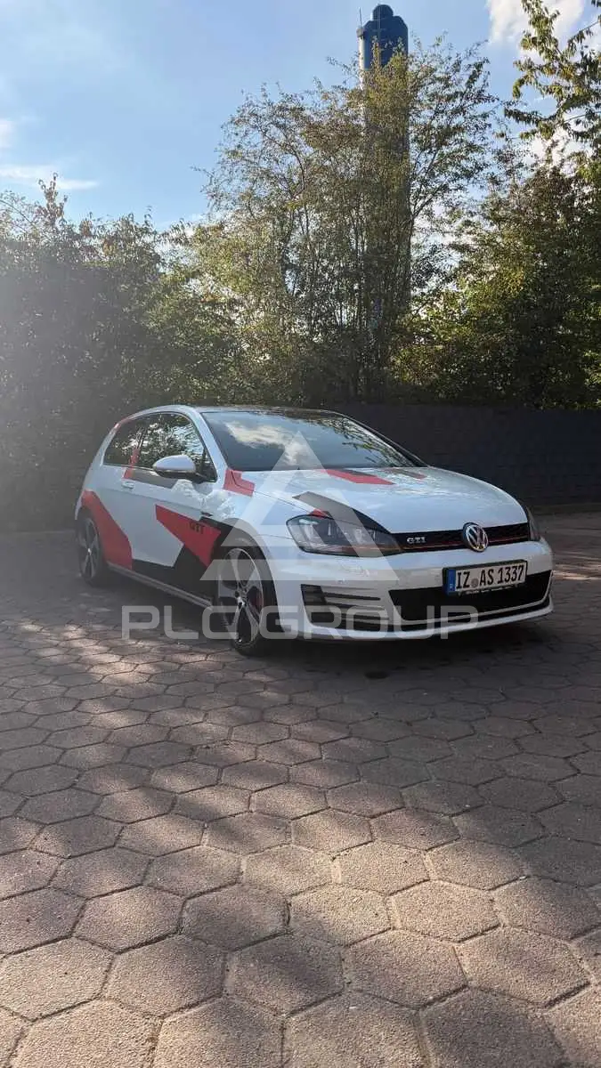 2013 Volkswagen GOLF
