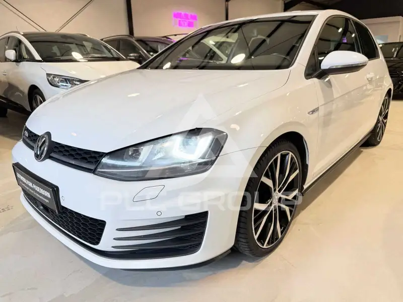 2013 Volkswagen GOLF