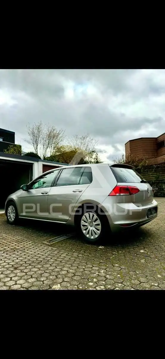 2013 Volkswagen GOLF