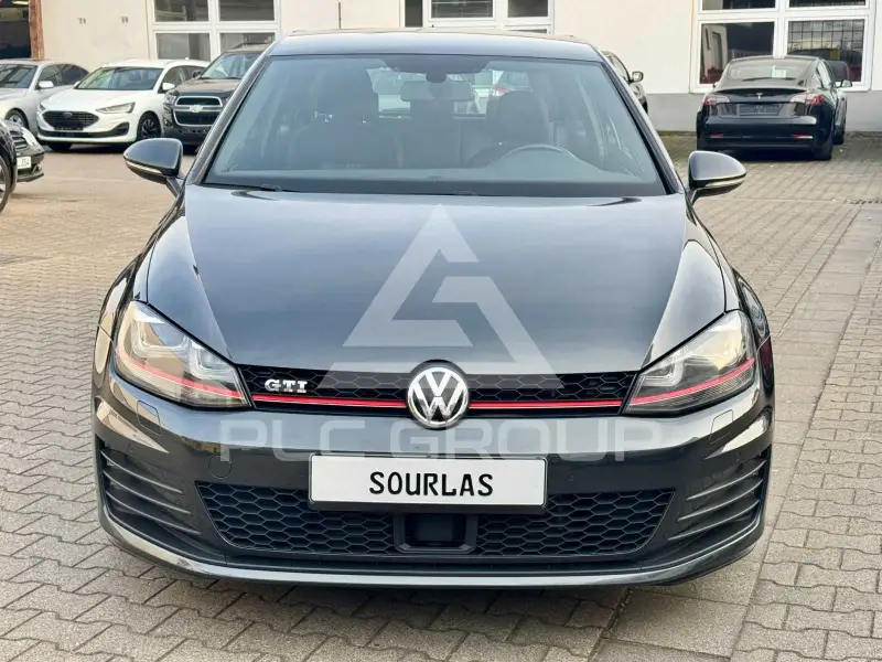 2013 Volkswagen GOLF