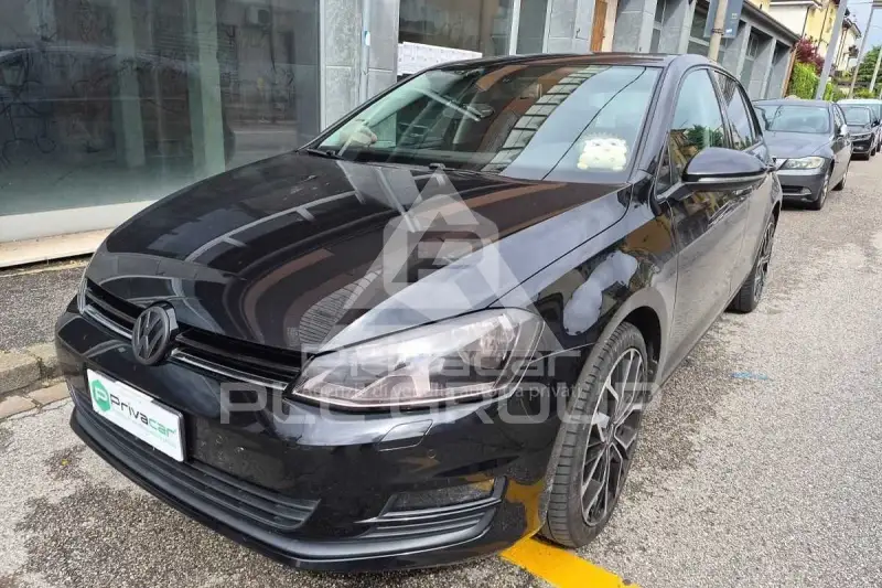 2013 Volkswagen GOLF