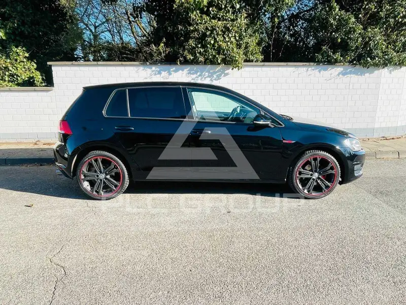 2013 Volkswagen GOLF