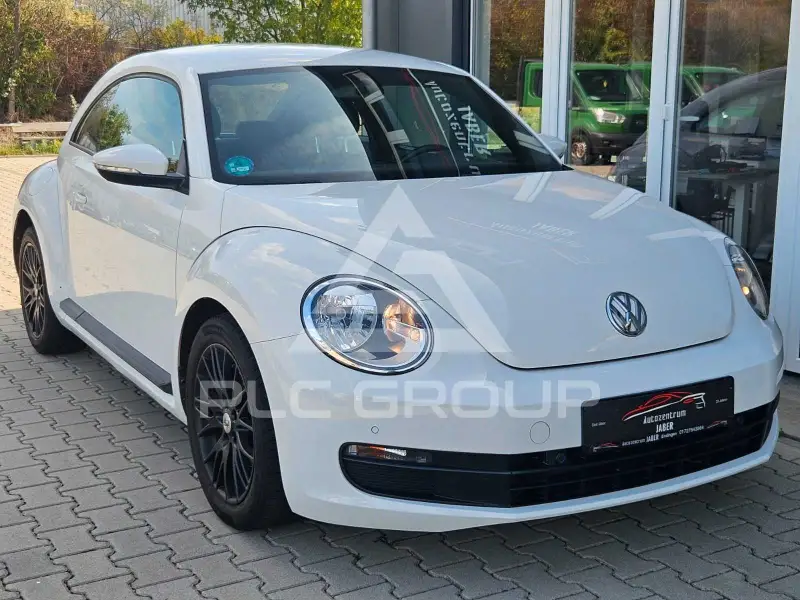 2013 Volkswagen BEETLE