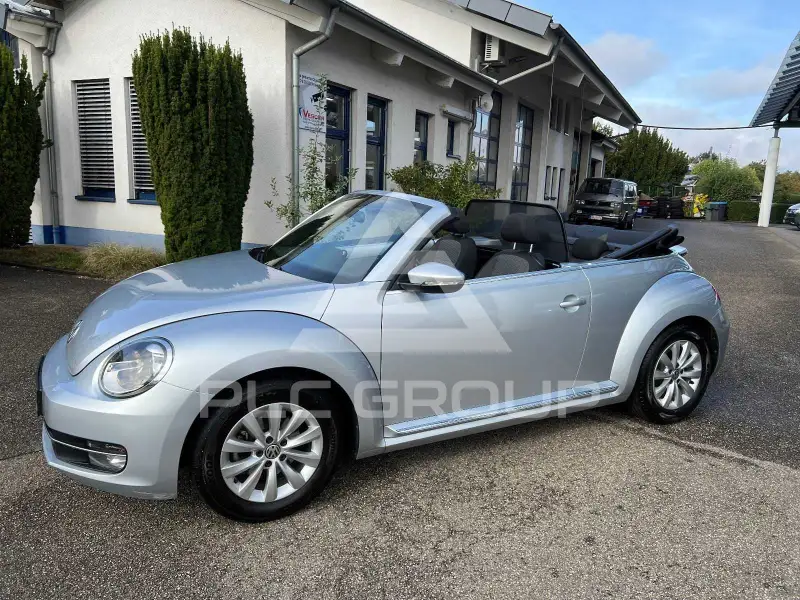 2013 Volkswagen BEETLE