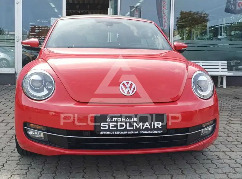 2013 Volkswagen BEETLE