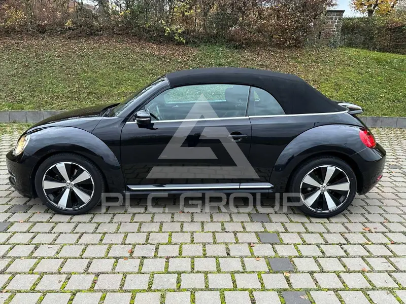 2013 Volkswagen BEETLE
