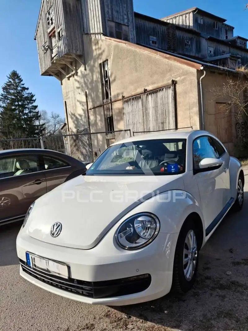2013 Volkswagen BEETLE