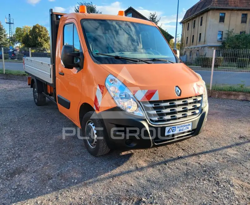2013 Renault Master