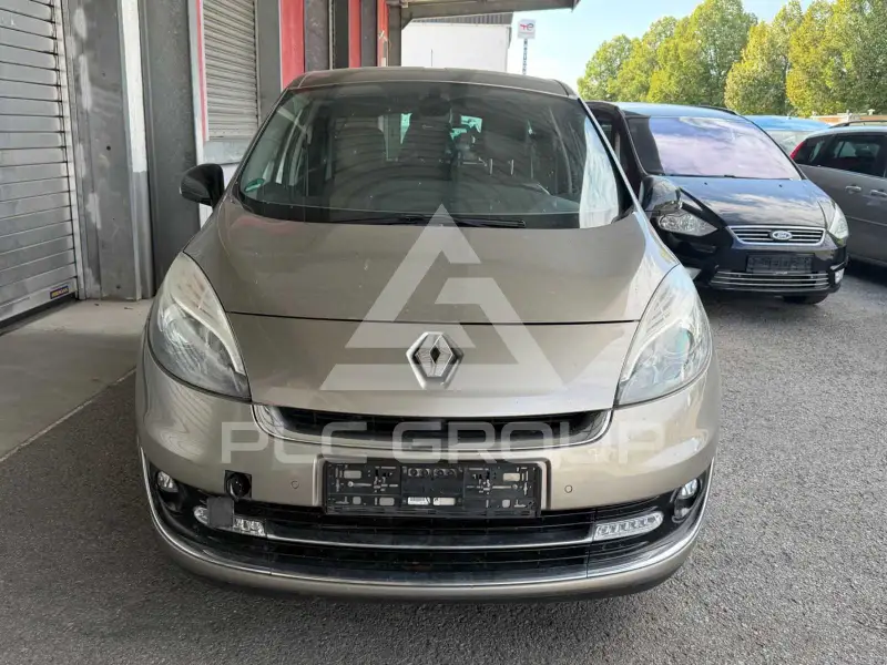 2013 Renault Scenic