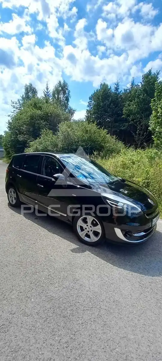 2013 Renault Grand Scenic