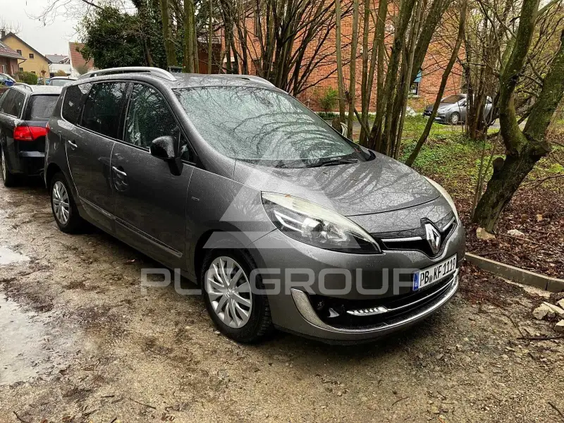 2013 Renault Grand Scenic