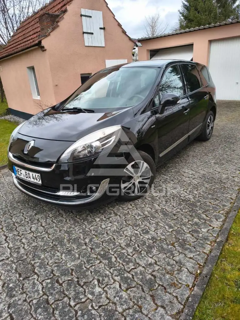 2013 Renault Grand Scenic
