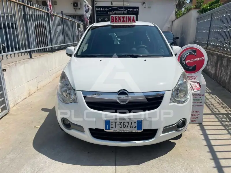 2013 Opel AGILA
