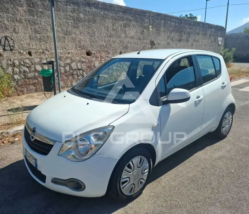 2013 Opel AGILA