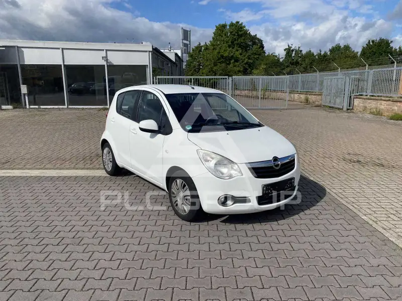2013 Opel AGILA