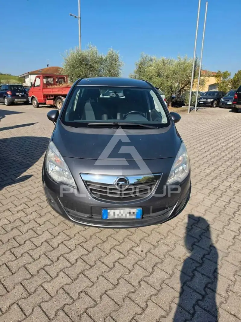 2013 Opel MERIVA