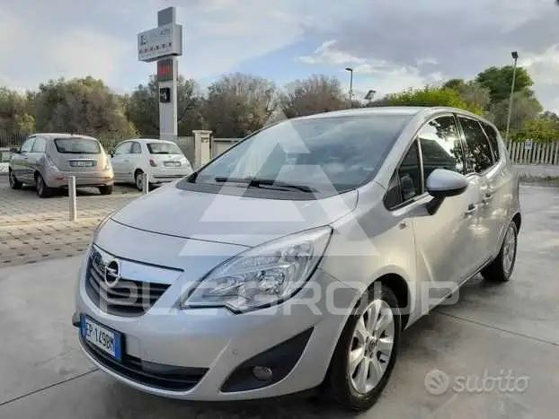 2013 Opel MERIVA