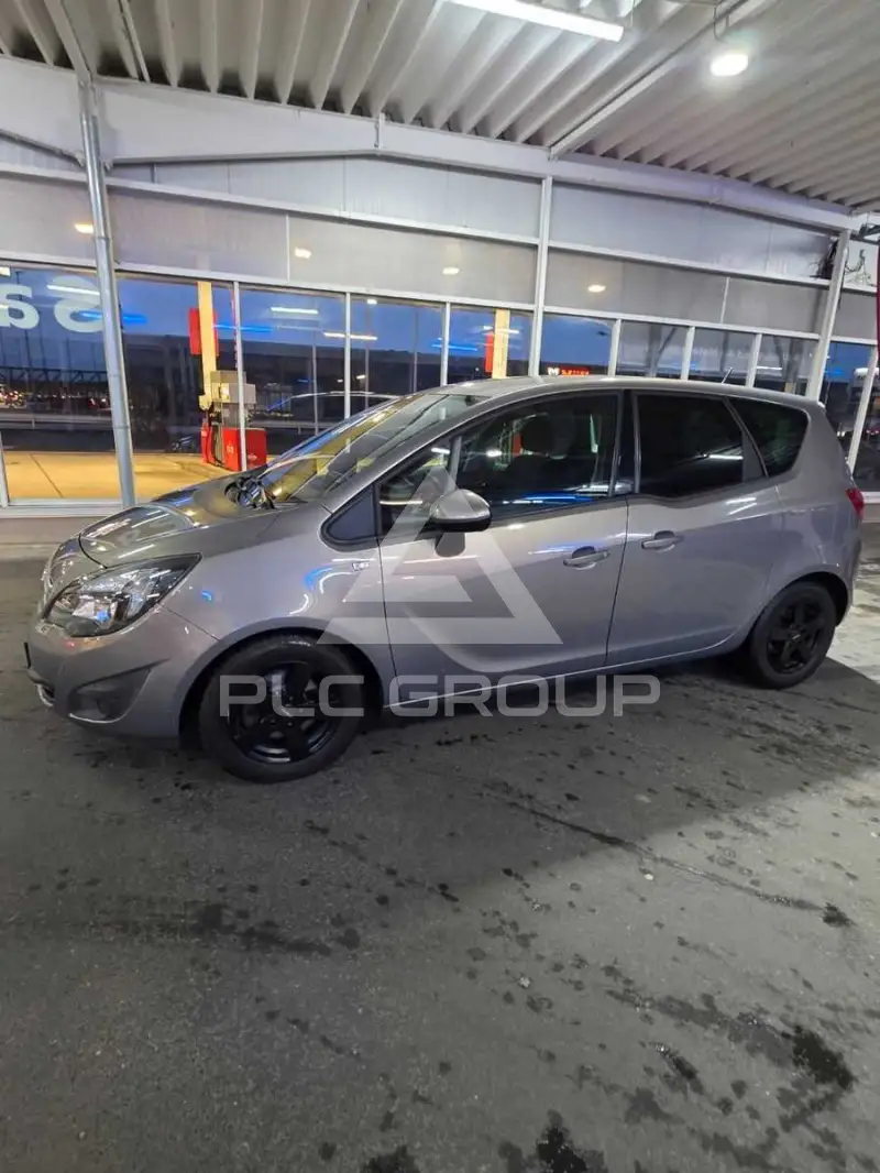2013 Opel MERIVA