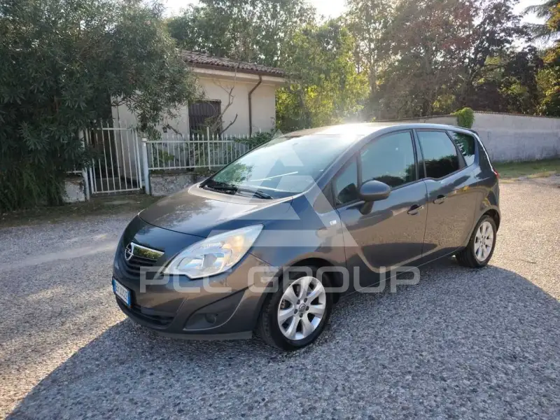 2013 Opel MERIVA