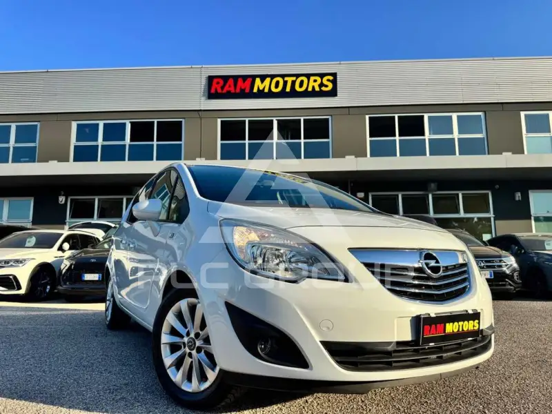 2013 Opel MERIVA