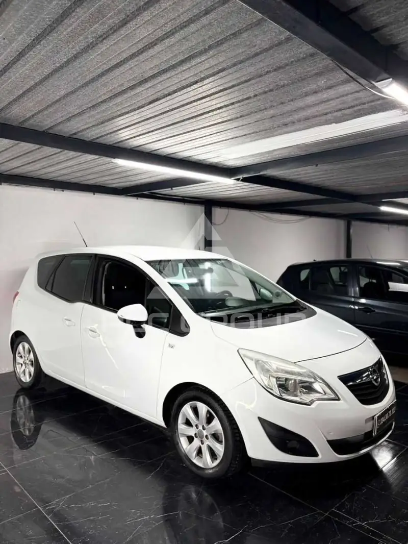 2013 Opel MERIVA