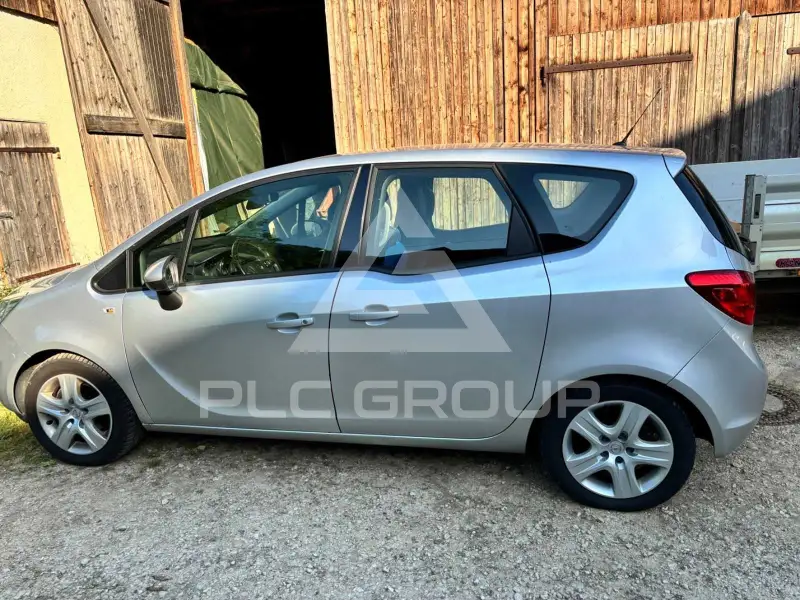 2013 Opel MERIVA